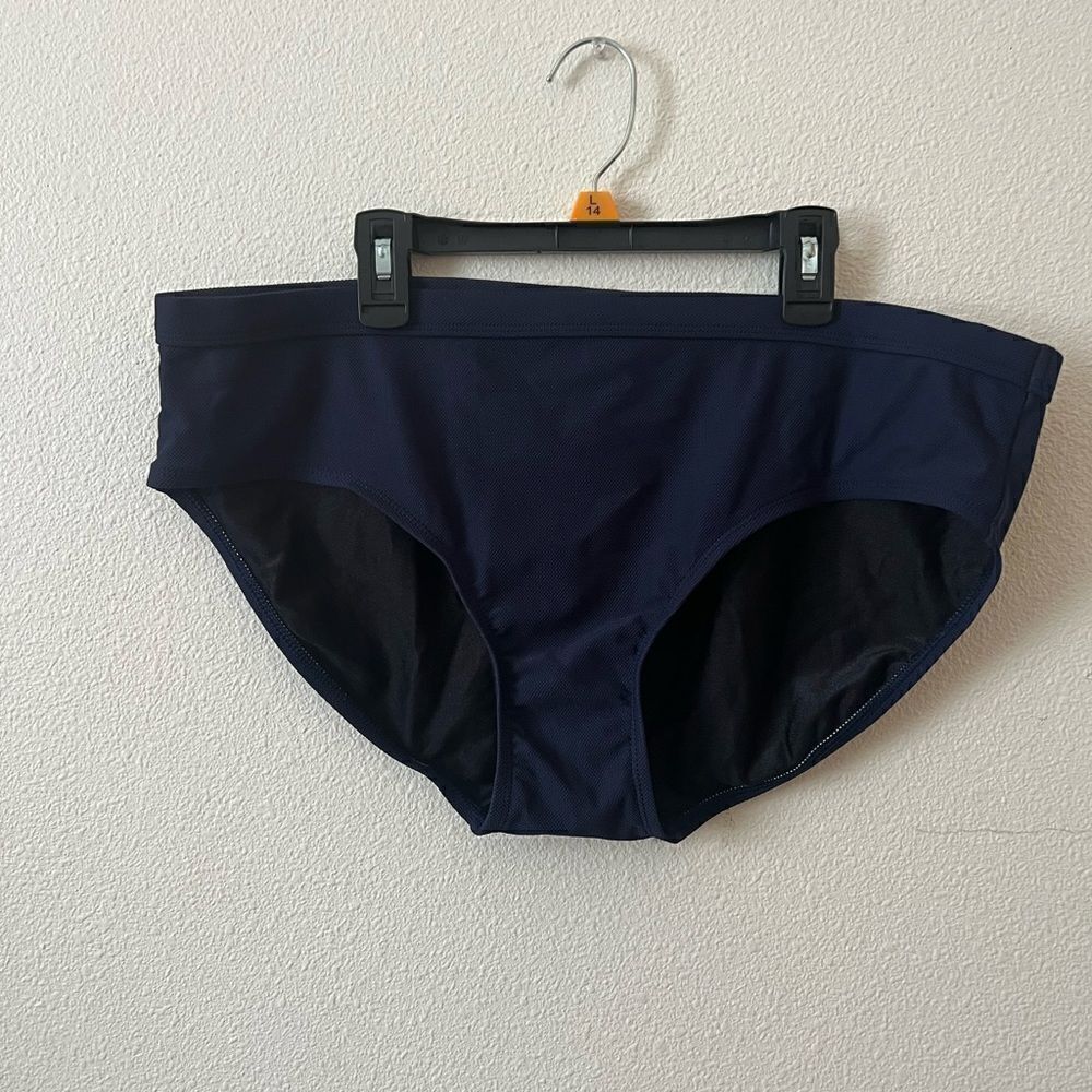 Isaac Mizrahi swimming bottom for Women size XL